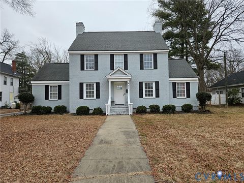 Photo of 403 Southampton Street, Emporia, VA 23847 (MLS # 2604382)