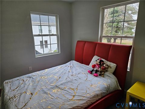 Tiny photo for 403 Southampton Street, Emporia, VA 23847 (MLS # 2604382)