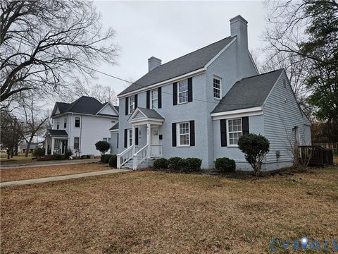 Tiny photo for 403 Southampton Street, Emporia, VA 23847 (MLS # 2604382)