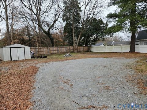 Tiny photo for 403 Southampton Street, Emporia, VA 23847 (MLS # 2604382)