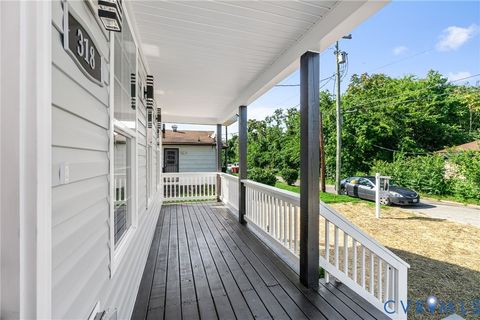 Tiny photo for 318 Irving Street, Petersburg, VA 23803 (MLS # 2617916)