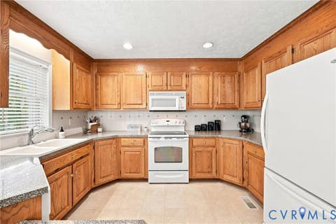 Tiny photo for 13725 Nairn Court, Chester, VA 23831 (MLS # 2621870)