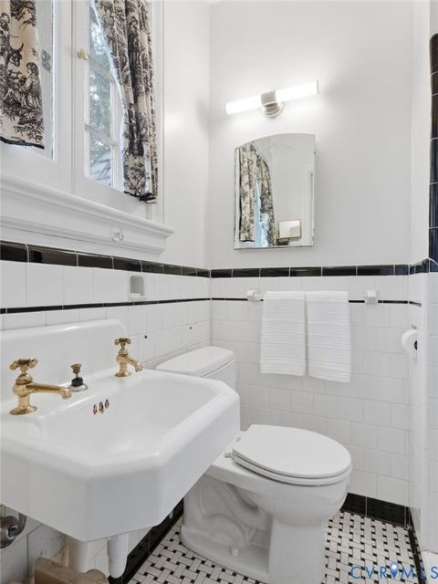 Tiny photo for 4503 Monument Avenue, Richmond, VA 23230 (MLS # 2606731)
