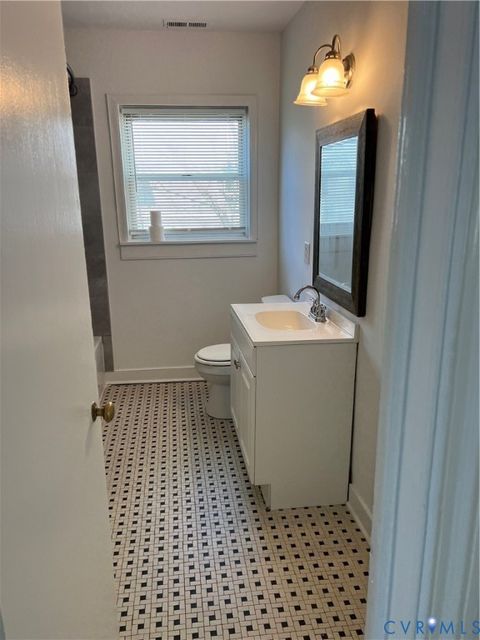 Tiny photo for 1728 Winder Street, Richmond, VA 23220 (MLS # 2609370)