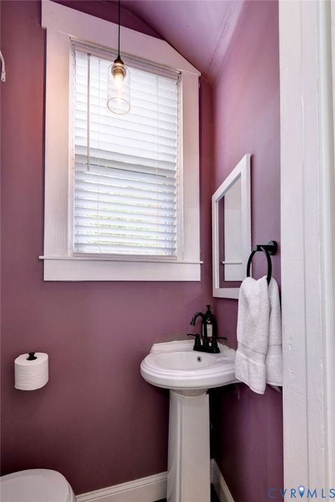 Tiny photo for 2100 Lakeview Avenue, Richmond, VA 23220 (MLS # 2608250)