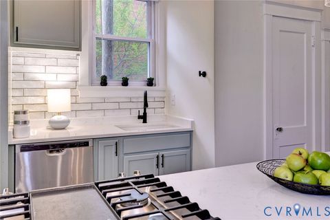 Tiny photo for 2100 Lakeview Avenue, Richmond, VA 23220 (MLS # 2608250)