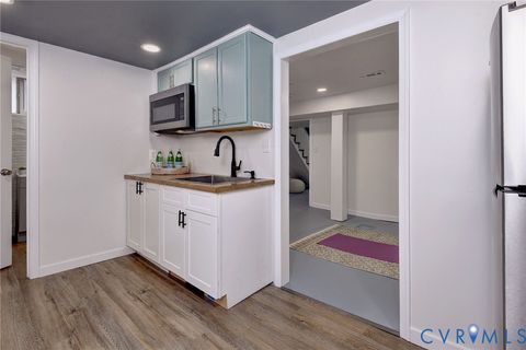 Tiny photo for 2100 Lakeview Avenue, Richmond, VA 23220 (MLS # 2608250)