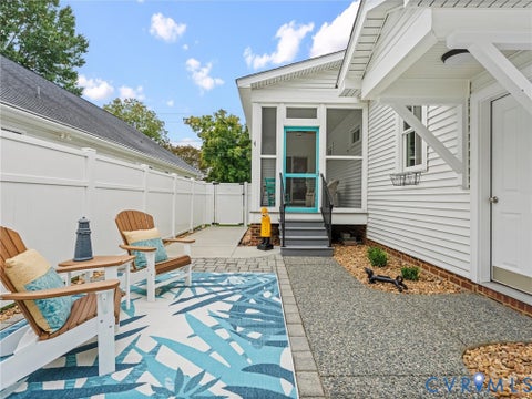Tiny photo for 1018 Kirby Street, West Point, VA 23181 (MLS # 2627704)
