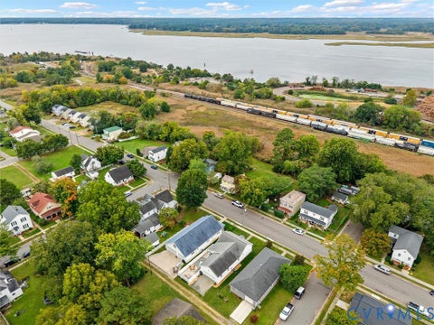 Tiny photo for 1018 Kirby Street, West Point, VA 23181 (MLS # 2627704)