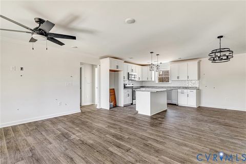 Tiny photo for 6032 Richmond Highway, Tappahannock, VA 22560 (MLS # 2605224)