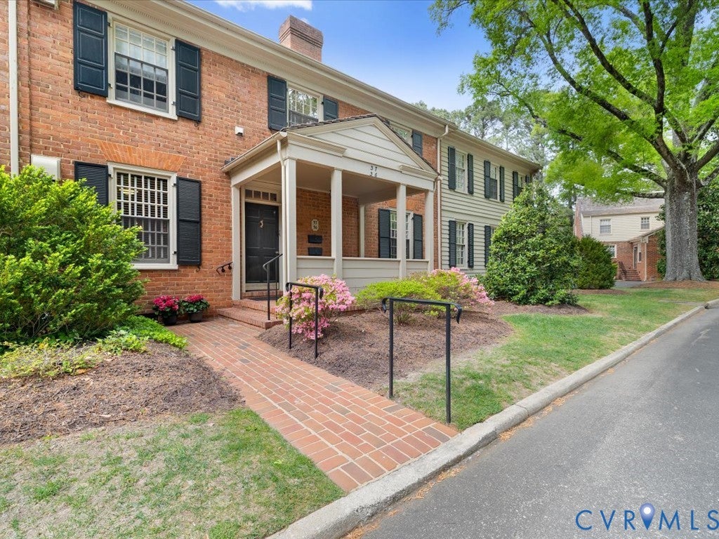 6161 River Road 36