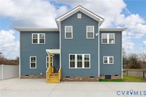 Tiny photo for 103 S Dunlop Street, Petersburg, VA 23803 (MLS # 2604362)