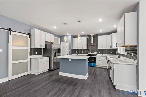 Tiny photo for 103 S Dunlop Street, Petersburg, VA 23803 (MLS # 2604362)