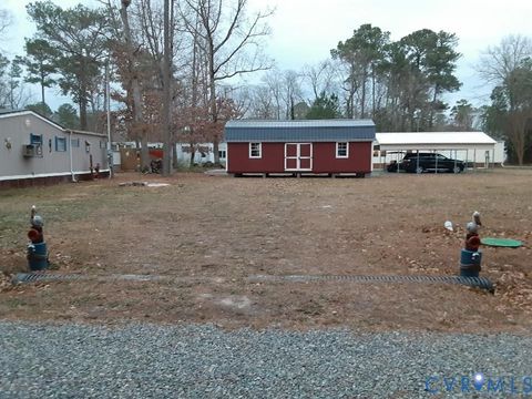 Tiny photo for 28 Lane Road, Reedville, VA 22539 (MLS # 2613568)