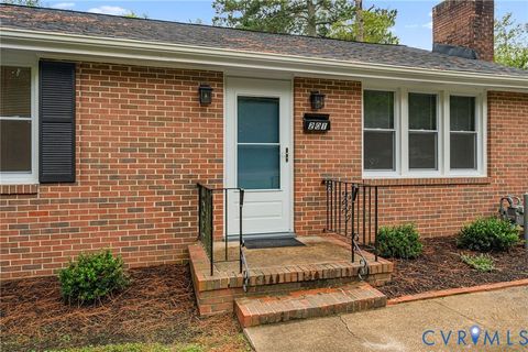 Tiny photo for 201 Crestwood Drive, Colonial Heights, VA 23834 (MLS # 2527874)