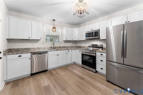 Tiny photo for 201 Crestwood Drive, Colonial Heights, VA 23834 (MLS # 2527874)