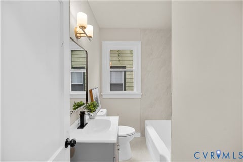 Tiny photo for 2315 Ingram AVE AVE, Richmond, VA 23224 (MLS # 2625551)
