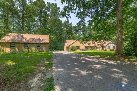 Tiny photo for 901 Oak Lane LN, Kilmarnock, VA 22482 (MLS # 2619237)