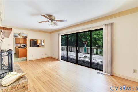 Tiny photo for 901 Oak Lane LN, Kilmarnock, VA 22482 (MLS # 2619237)
