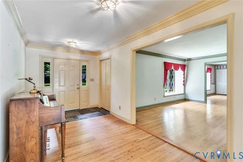 Tiny photo for 901 Oak Lane LN, Kilmarnock, VA 22482 (MLS # 2619237)