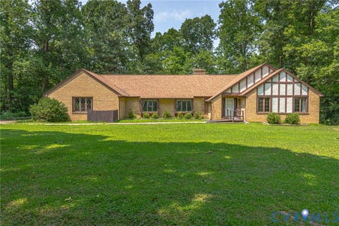Tiny photo for 901 Oak Lane LN, Kilmarnock, VA 22482 (MLS # 2619237)