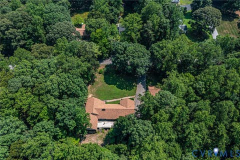 Tiny photo for 901 Oak Lane LN, Kilmarnock, VA 22482 (MLS # 2619237)