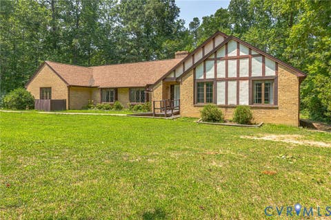 Tiny photo for 901 Oak Lane LN, Kilmarnock, VA 22482 (MLS # 2619237)
