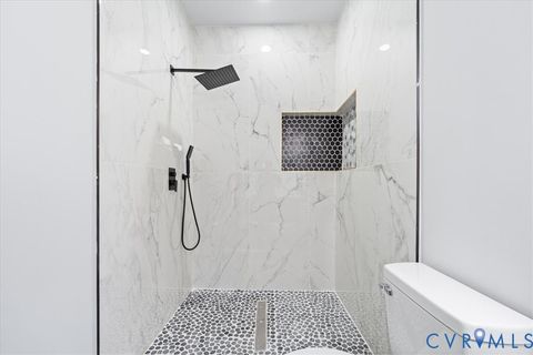 Tiny photo for 724 E Wythe Street, Petersburg, VA 23803 (MLS # 2606938)