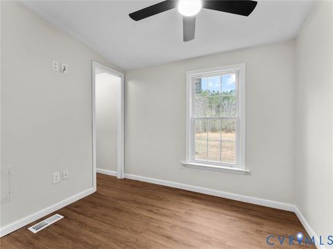 Tiny photo for 4772 Carsley Road, Waverly, VA 23890 (MLS # 2601547)
