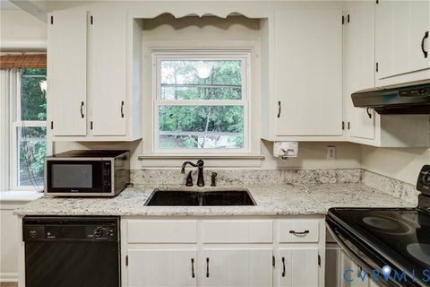 Tiny photo for 2602 Seacliff Court, Richmond, VA 23236 (MLS # 2626134)