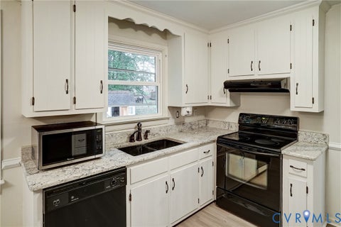 Tiny photo for 2602 Seacliff Court, Richmond, VA 23236 (MLS # 2626134)
