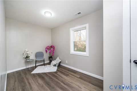 Tiny photo for 2509 Poplar Street, Hopewell, VA 23860 (MLS # 2600447)