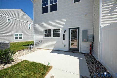 Tiny photo for 214 Greenpark Road, Sandston, VA 23150 (MLS # 2530199)