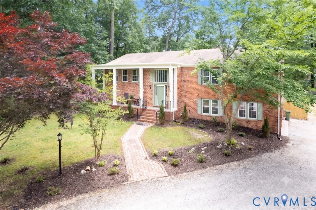 4104 Birchleaf Court