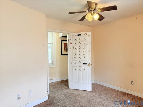 Tiny photo for 510 St Matthew Street, Petersburg, VA 23803 (MLS # 2611388)