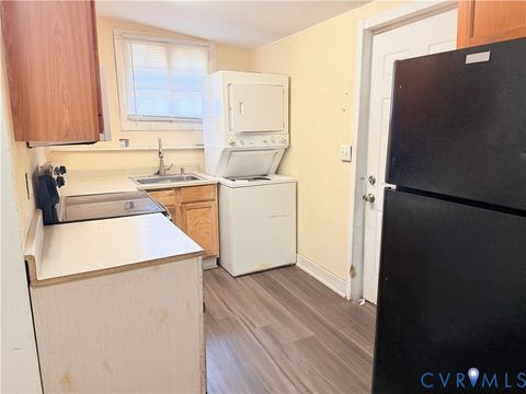 Tiny photo for 510 St Matthew Street, Petersburg, VA 23803 (MLS # 2611388)