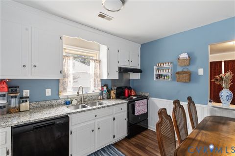 Tiny photo for 10303 W Aleberta Court, Chesterfield, VA 23832 (MLS # 2604697)