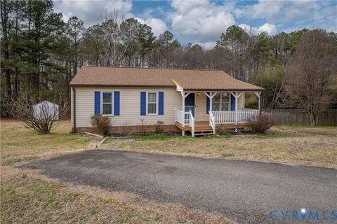 Tiny photo for 10303 W Aleberta Court, Chesterfield, VA 23832 (MLS # 2604697)
