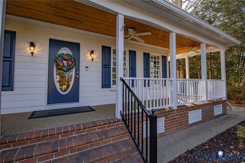 Tiny photo for 403 Hogans Court, Chester, VA 23836 (MLS # 2601933)