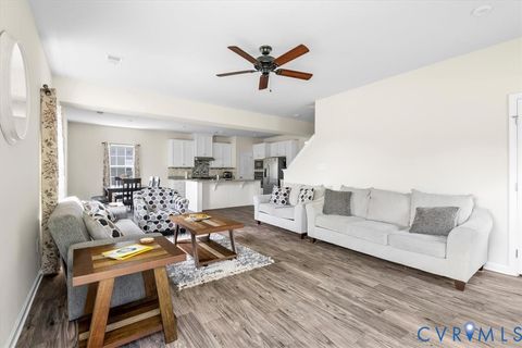 Tiny photo for 13507 Enon Oaks Place, Chester, VA 23836 (MLS # 2606833)