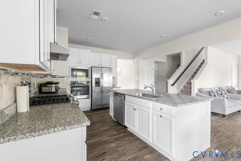 Tiny photo for 13507 Enon Oaks Place, Chester, VA 23836 (MLS # 2606833)