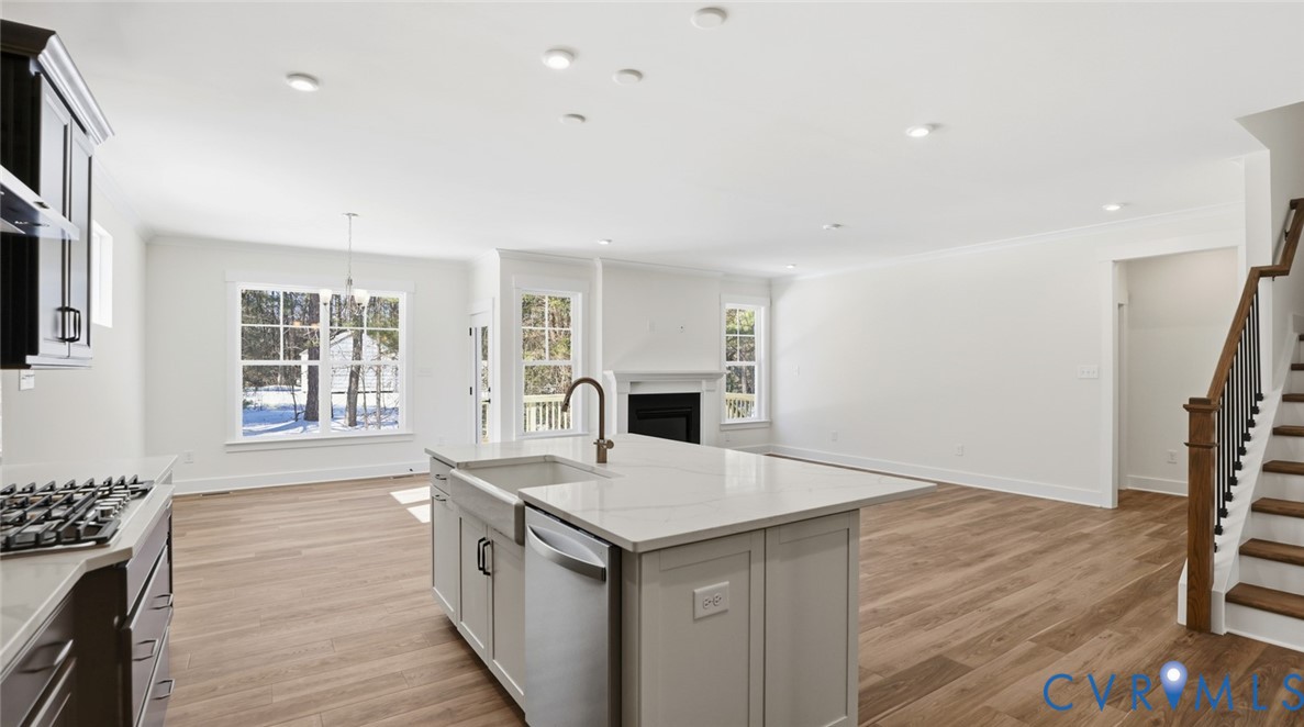1730 Mountain Road