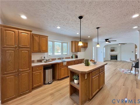 Tiny photo for 275 Reams Road, South Prince George, VA 23805 (MLS # 2532783)