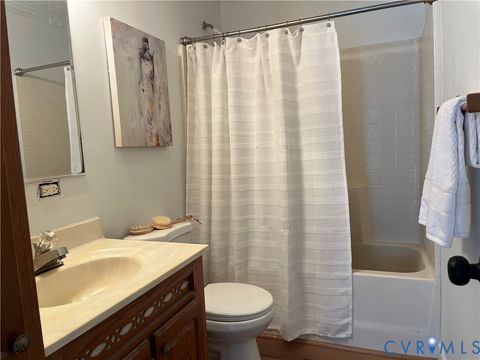 Tiny photo for 275 Reams Road, South Prince George, VA 23805 (MLS # 2532783)