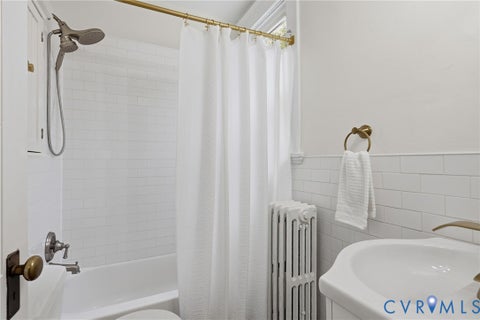 Tiny photo for 3205 Hanover Avenue, Richmond, VA 23221 (MLS # 2627039)