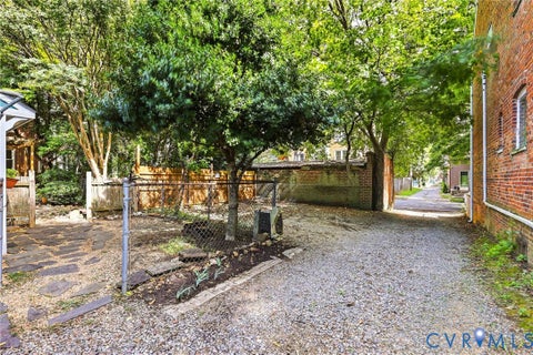 Tiny photo for 3205 Hanover Avenue, Richmond, VA 23221 (MLS # 2627039)
