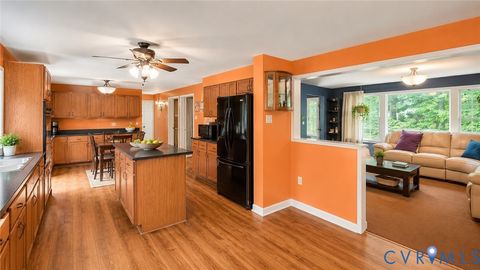 Tiny photo for 3 Elm Court, Palmyra, VA 22963 (MLS # 2618384)