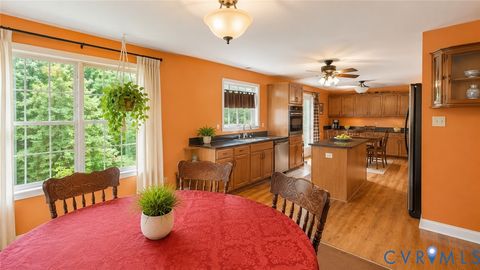 Tiny photo for 3 Elm Court, Palmyra, VA 22963 (MLS # 2618384)