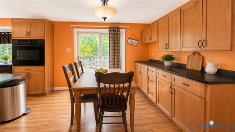 Tiny photo for 3 Elm Court, Palmyra, VA 22963 (MLS # 2618384)