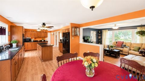 Tiny photo for 3 Elm Court, Palmyra, VA 22963 (MLS # 2618384)